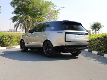 Land Rover Range Rover Vogue Autobiography 4.4L Supercharged V8 P530 2023
