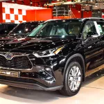 Toyota Highlander Limited 2.5L 2023 Model Year Black Color - Thumbnail 2