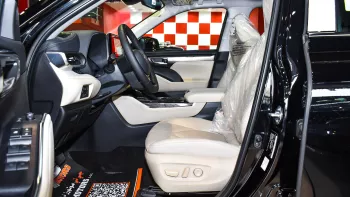 Toyota Highlander Limited 2.5L 2023 Model Year Black Color
