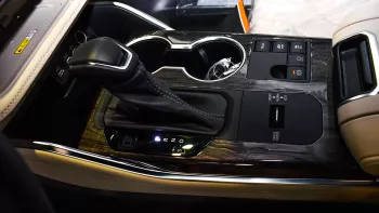 Toyota Highlander Limited 2.5L 2023 Model Year Black Color