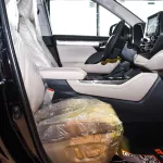 Toyota Highlander Limited 2.5L 2023 Model Year Black Color - Thumbnail 20