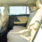 Toyota Highlander Limited 2.5L Hybrid 2023 Model Year Silver Color - Thumbnail 14