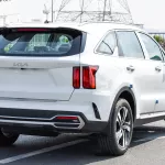 Kia Sorento 2.5L Full Option 2023 Model Year White Color - Thumbnail 6