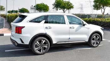 Kia Sorento 2.5L Full Option 2023 Model Year White Color