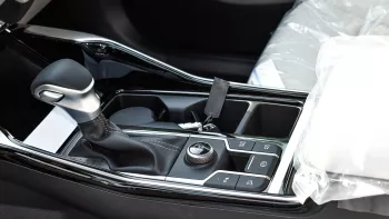 Kia Sorento 2.5L Full Option 2023 Model Year White Color