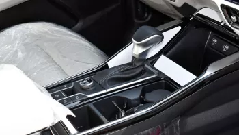 Kia Sorento 2.5L Full Option 2023 Model Year White Color