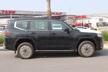Toyota Land Cruiser ZX 3.5L A/T Europian Specs 2023 Model Year Black Color
