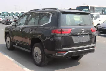 Toyota Land Cruiser ZX 3.5L A/T Europian Specs 2023 Model Year Black Color