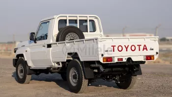 TOYOTA LAND CRUISER LC79SC 4.5D MT 2024 MODEL YEAR – WHITE