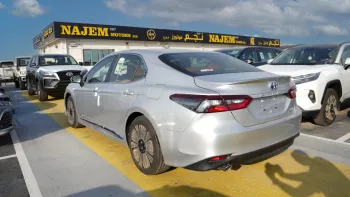 Toyota Camry GLEX 2.5L Hybrid 2024 Model Year Silver Color