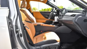 Lexus ES 300 Hybrid V4 2.5L 2023 Model Year Silver Color