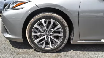 Lexus ES 300 Hybrid V4 2.5L 2023 Model Year Silver Color