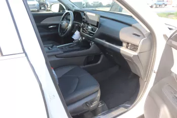 Toyota Grand Highlander 2.4L Limited Hybrid 2024 Model Year White Color