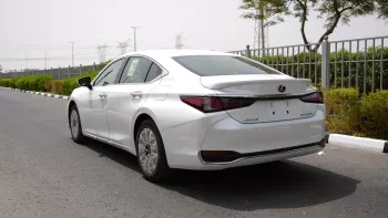 Lexus ES300 Hybrid V4 2.5L Primer White Color 2023 Model Year