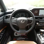 Lexus ES300 Hybrid V4 2.5L Primer White Color 2023 Model Year - Thumbnail 10