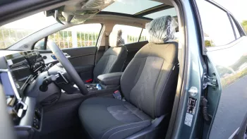 Kia Sportage 1.6L Panoramic 2024 Model year Light Green