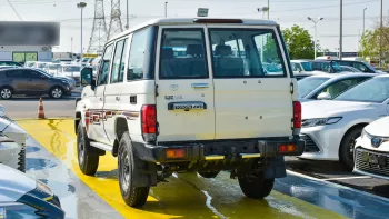 Toyota Land Cruiser LC 76 5 DOORS V8 DSL 2024 Model Year White Color