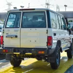 Toyota Land Cruiser LC 76 5 DOORS V8 DSL 2024 Model Year White Color - Thumbnail 4