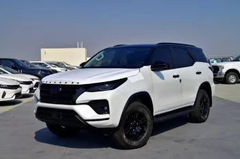 TOYOTA FORTUNER LEGENDER V6 4.0L PETROL 2024 MODEL YEAR