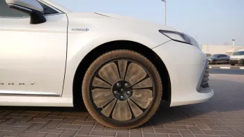Toyota Camry GLEX 2.5L Hybrid 2024 Model Year Silver Color