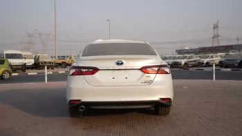 Toyota Camry GLEX 2.5L Hybrid 2024 Model Year Silver Color