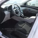 Hyundai Tucson 2.0L A/T 2023 Model Year White Color - Thumbnail 9