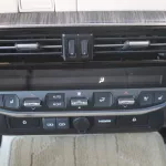 Toyota Land Cruiser 3.5L Petrol 4WD 2023 Model Year White - Thumbnail 17