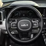 Kia Sorento 1.6L Hybrid 2023 Model Year Black Color - Thumbnail 19