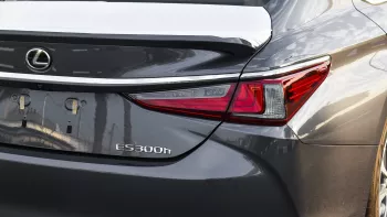 Lexus ES 300 Hybrid 2.5L V4 2023 Model Year Gray Color