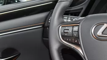 Lexus ES 300 Hybrid 2.5L V4 2023 Model Year Gray Color