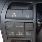 Toyota RAV4 V4 2019 Model Year White Color - Thumbnail 13
