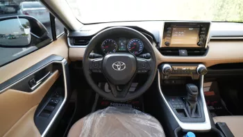 Toyota RAV4 V4 2019 Model Year White Color