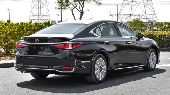 Lexus ES 300 Hybrid 2.5L V4 2023 Model Year Black Color