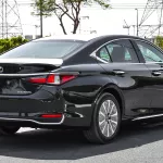 Lexus ES 300 Hybrid 2.5L V4 2023 Model Year Black Color - Thumbnail 5