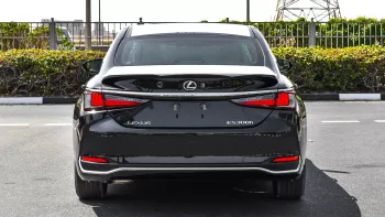 Lexus ES 300 Hybrid 2.5L V4 2023 Model Year Black Color