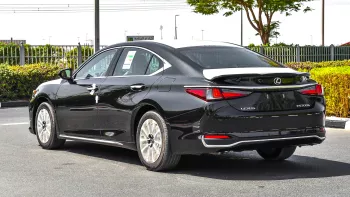 Lexus ES 300 Hybrid 2.5L V4 2023 Model Year Black Color