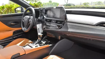 Lexus ES 300 Hybrid 2.5L V4 2023 Model Year Black Color