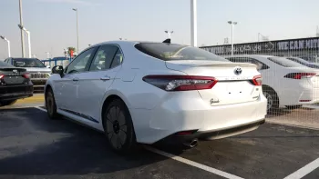 Toyota Camry Hybrid Grande Edition 2.5L V4 2024 Model Year White Color