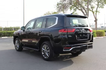 Toyota Land Cruiser VXR TWIN TURBO 2023 BRAND NEW ALFUTIEM AGENCY UNDER WARRANTY + CONTRACT SERVIC