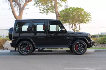MERCEDES-BENZ G CLASS NIGHT PACKAGE AMG 2023 MODEL YEAR UNDER WARRANTY + CONTRACT SERVICE TILL 2028 FULL OPTION