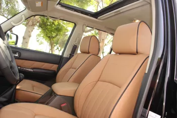 NISSAN PATROL SUPER SAFARI V6 M/T GCC SPECS DEALAR WARRANTY 2023 MODEL YEAR