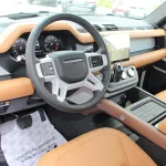 Land Rover Defender 2024 HSE V6 GCC Specs Under Warranty Contract Service Till 2029 - Thumbnail 10