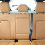 Land Rover Defender 2024 HSE V6 GCC Specs Under Warranty Contract Service Till 2029 - Thumbnail 13