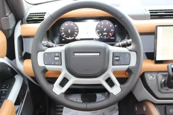 Land Rover Defender 2024 HSE V6 GCC Specs Under Warranty Contract Service Till 2029