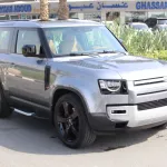 LAND ROVER DEFENDER 2024 HSE 90 P400 V6 GCC SPECS WARRANTY / CONTRACT SERVICE - Thumbnail 3