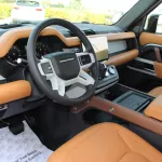 LAND ROVER DEFENDER 2024 HSE 90 P400 V6 GCC SPECS WARRANTY / CONTRACT SERVICE - Thumbnail 11