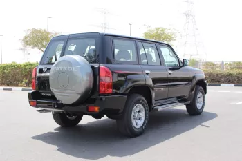 Nissan Patrol Safari 2023 MODEL ALRWOSTOMANI AGENCY BRAND NEW UNDER WARRANTY TILL 2026 OR 100,000 KM