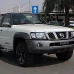 Nissan Patrol SUPER Safari 2023 MODEL ALRWOSTOMANI AGENCY BRAND NEW UNDER WARRANTY TILL 2026 OR 100,000 KM - Thumbnail 3
