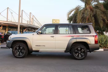 Nissan Patrol SUPER SAFARI 2023 MODEL ALRWOSTOMANI AGENCY BRAND NEW UNDER WARRANTY TILL 2026 OR 100,000 KM
