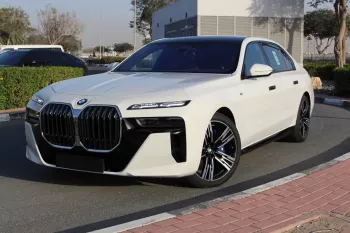 BMW  740 I M KIT  Series 2023 MODEL ABU DHABI MOTORS AGENCY 5 YEARS WARRANTY + SERVICE CONTRACT FULL OPTION